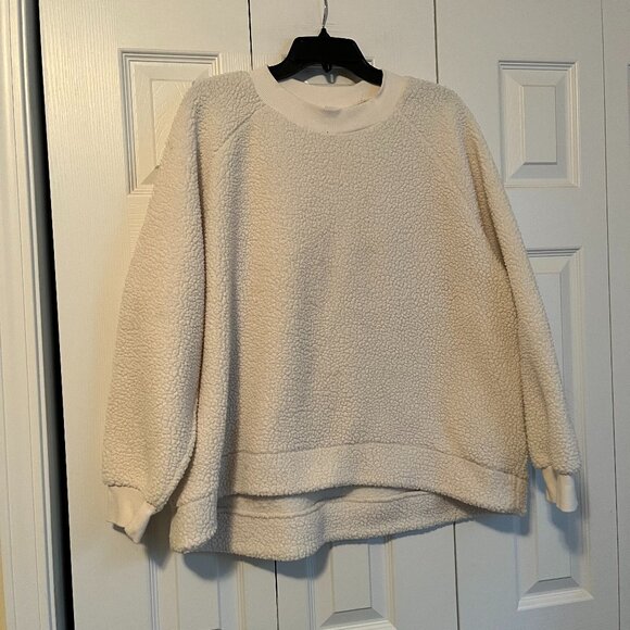 Sweatshirt - Picture 1 of 3